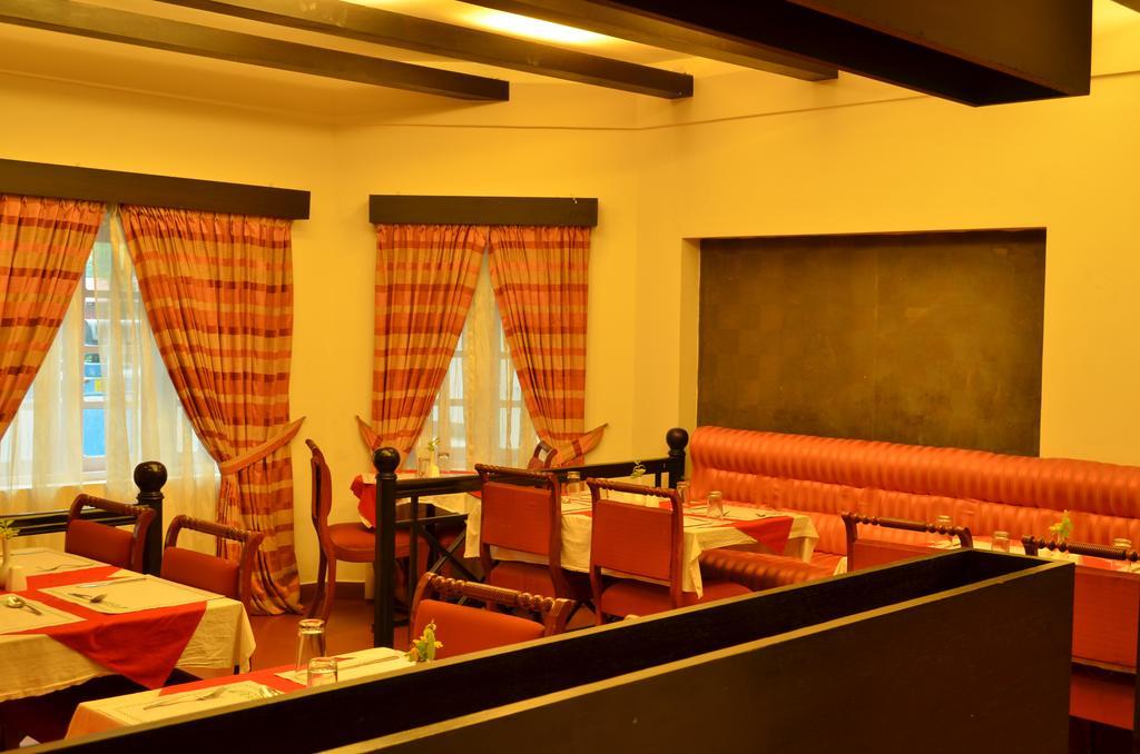 Hotel Royal Retreat Munnar Exterior foto